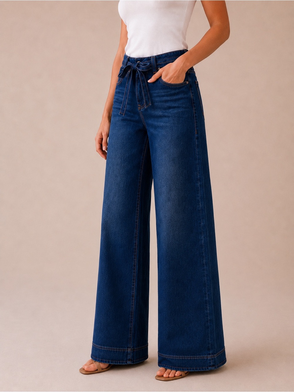 Cabi Beau Wide Leg High Rise Belted Dark Blue Wash 70’s Flowy Denim Jeans Size 4
